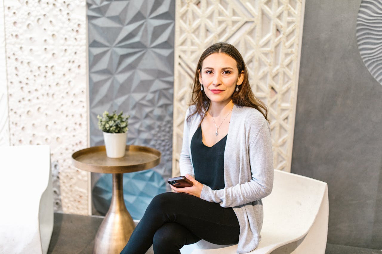 Home 1 Pexels photo 7490974